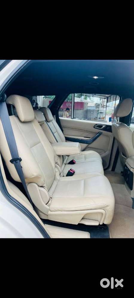 Ford Endeavour 2.2 Titanium At 4x2, 2017, Diesel