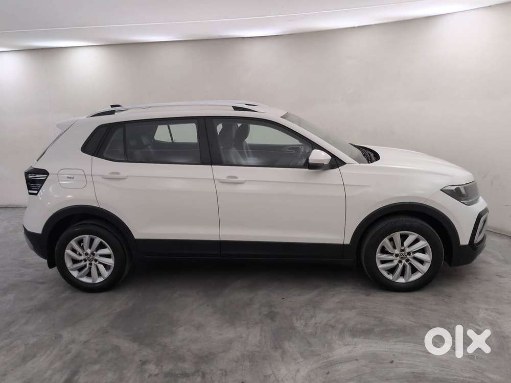 Volkswagen Taigun 1.0 Tsi Highline At, 2022, Petrol