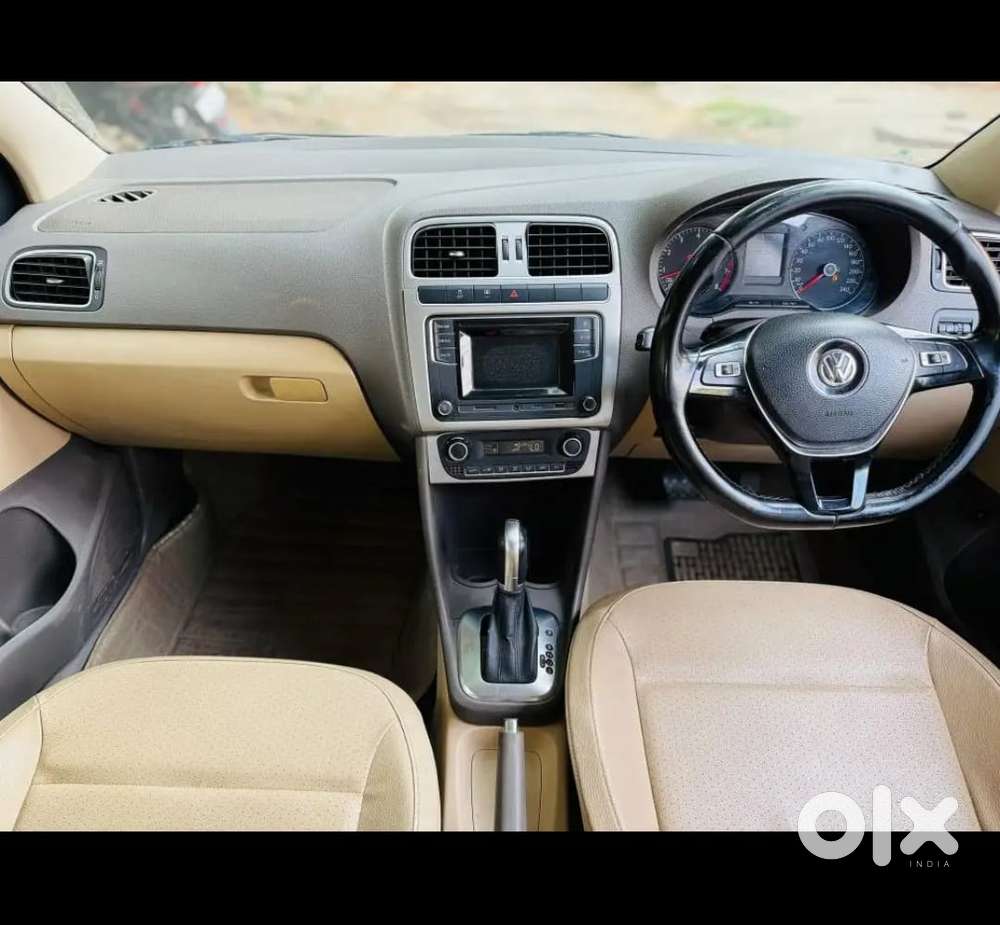 Volkswagen Vento 1.2 Tsi Highline At, 2017, Petrol