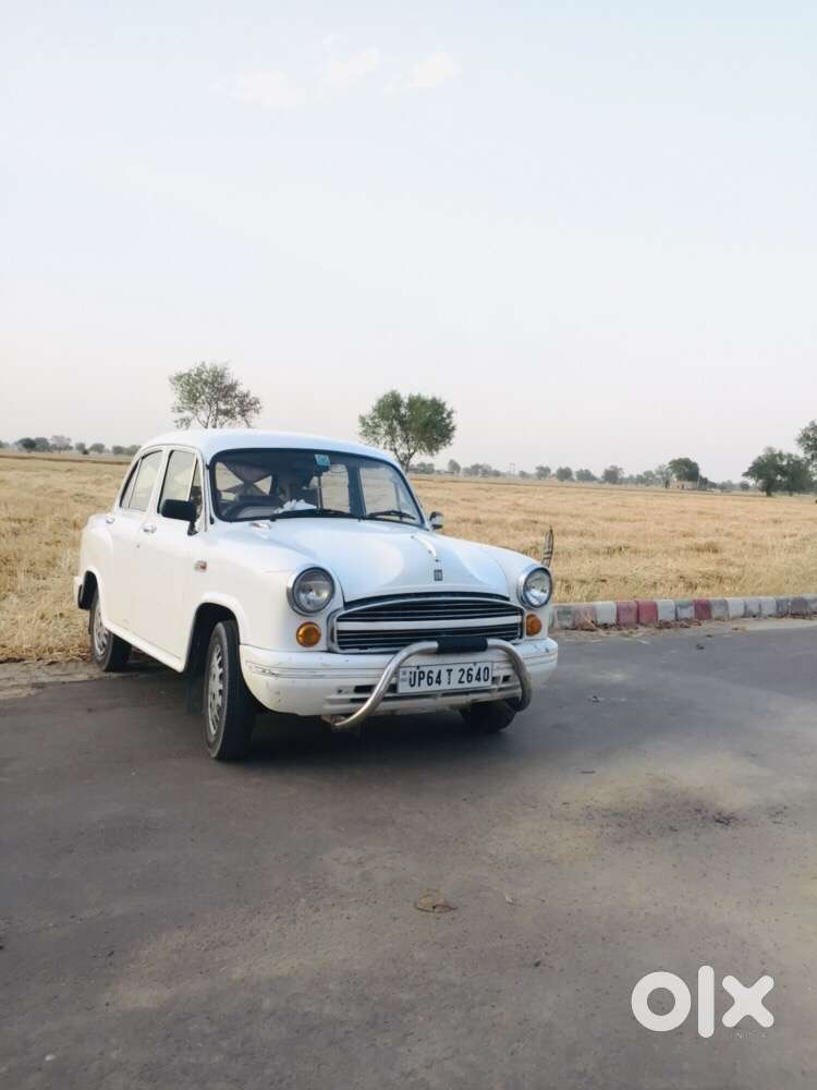 Ambassador Ambassador 2013 Diesel 75000 Km Driven