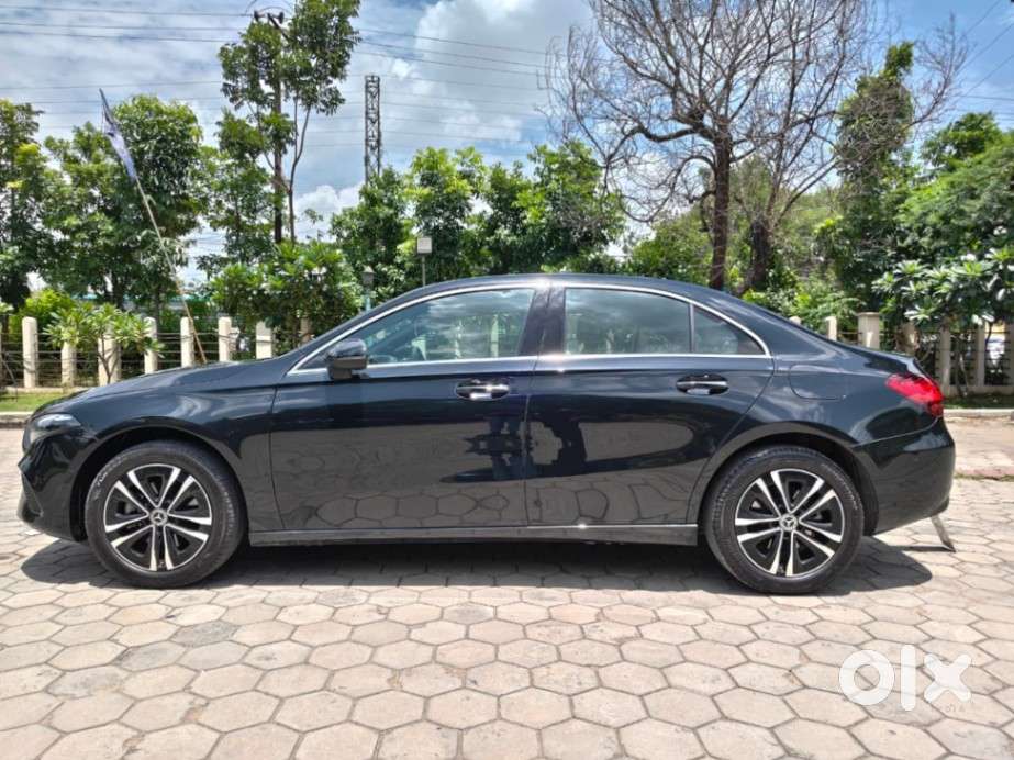 Mercedes-benz A-class Limousine 200, 2025, Petrol