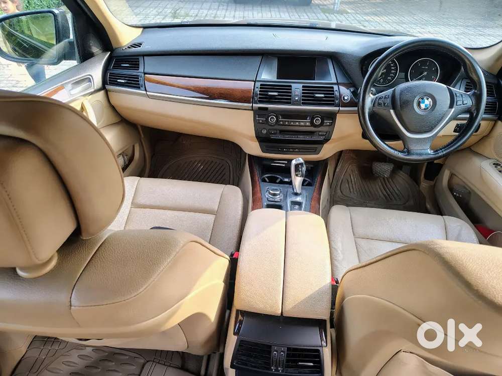 2010 Bmw X5 Automatic Diesel With Panoramic Sunroof.