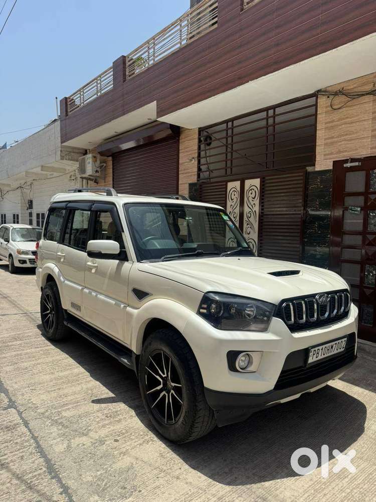 Mahindra Scorpio 2020 Diesel Well Maintained