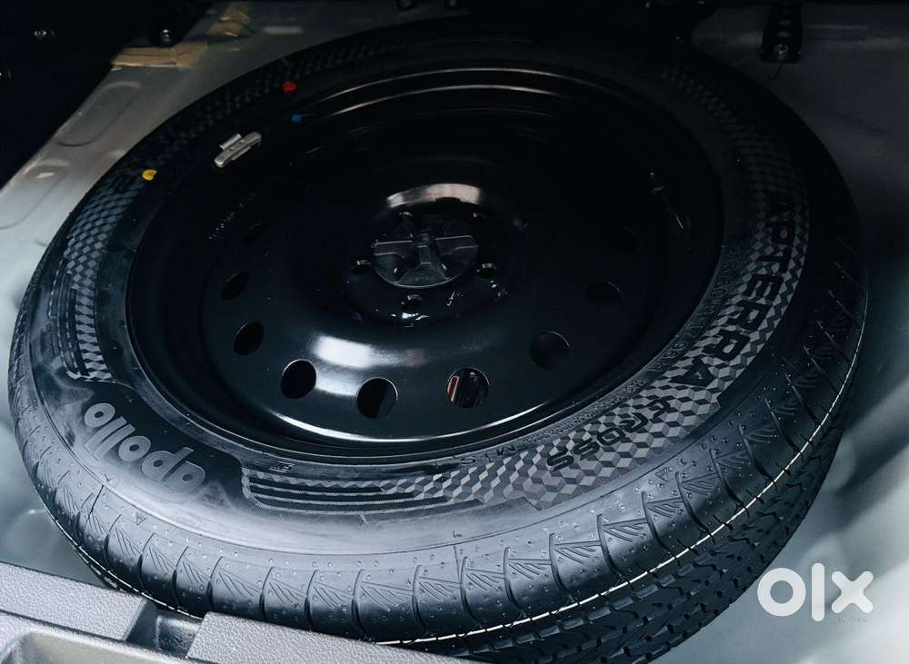 Maruti Suzuki Grand Vitara 2.4 At, 2025, Petrol