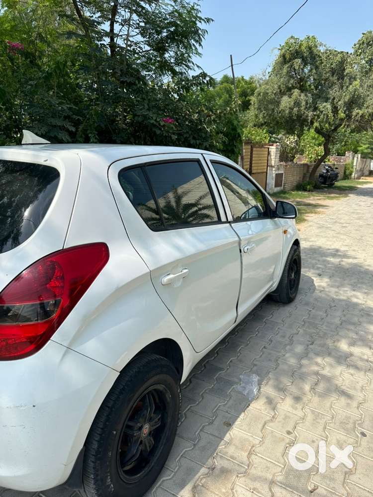 Hyundai I20 Magna 2011 Petrol