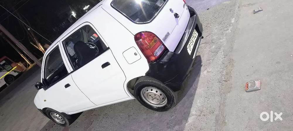 फुल इंश्योरेंस चाइल्ड Ac हीटर Ok न्यू टायर कोई कमी नहीं है गुड कंडीशन