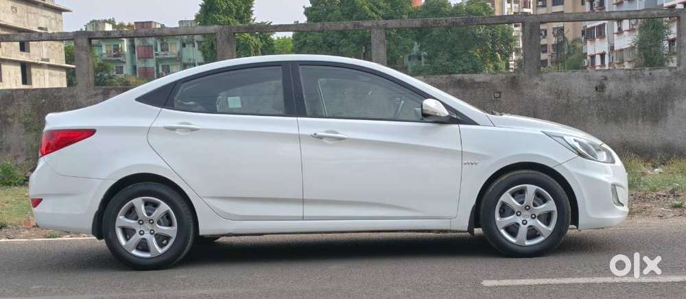Hyundai Verna Vtvt 1.6 Ex, 2013, Petrol