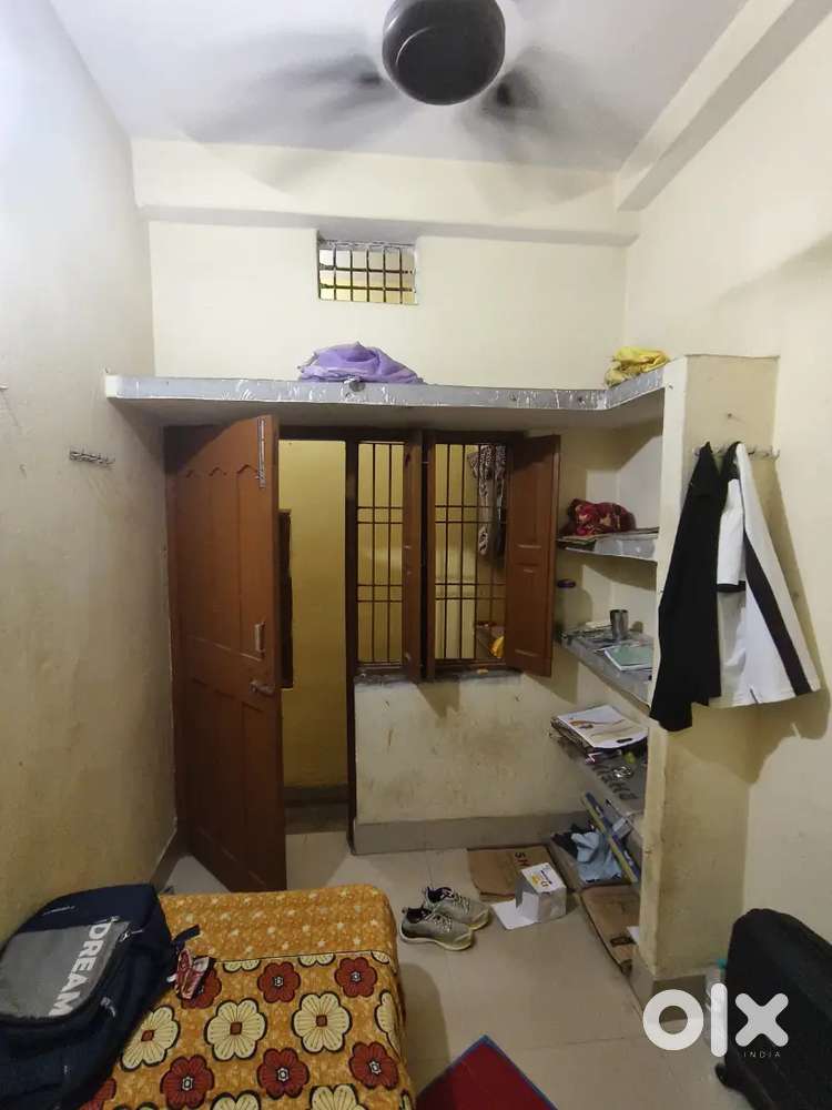 Single Room (Bazar samiti main gate)