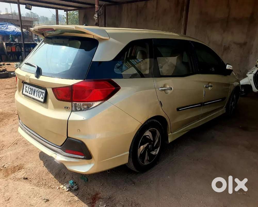 Honda Mobilio Diesel 2015. In Mint Condition