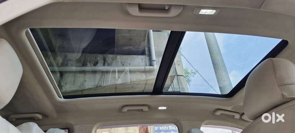Mahindra Xuv700 Ax7 Luxury Pack Awd, 2024, Diesel
