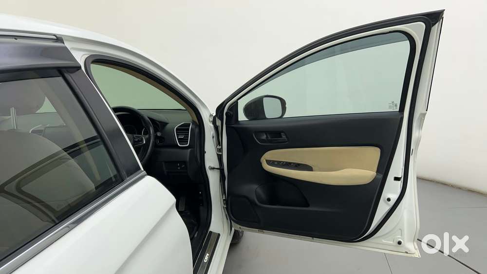 Honda City I-vtec V, 2022, Petrol