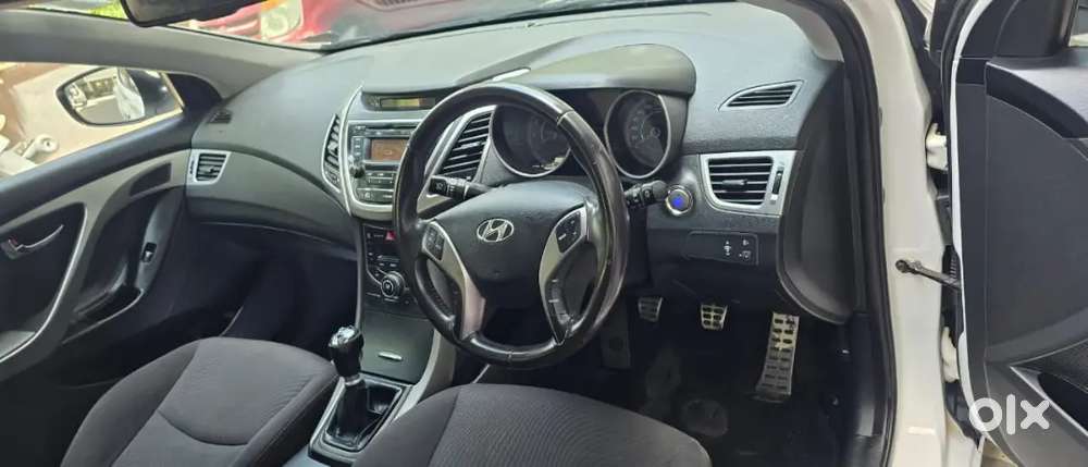 Hyundai Elantra 2017 Petrol 19000 Km Driven