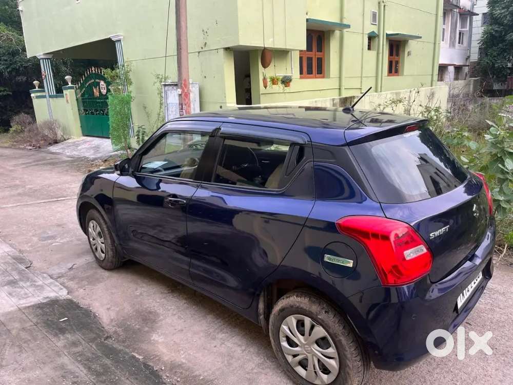 Maruti Suzuki Swift Vxi 2021