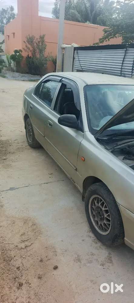 Hyundai Accent 1.5 Executive 2002