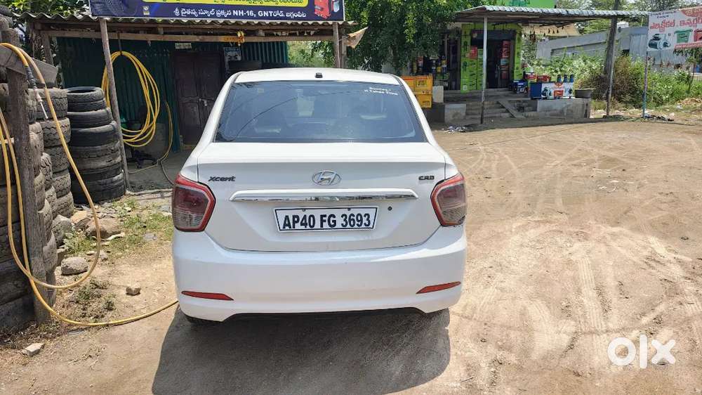 Hyundai Xcent 2017 Diesel 105300 Km Driven