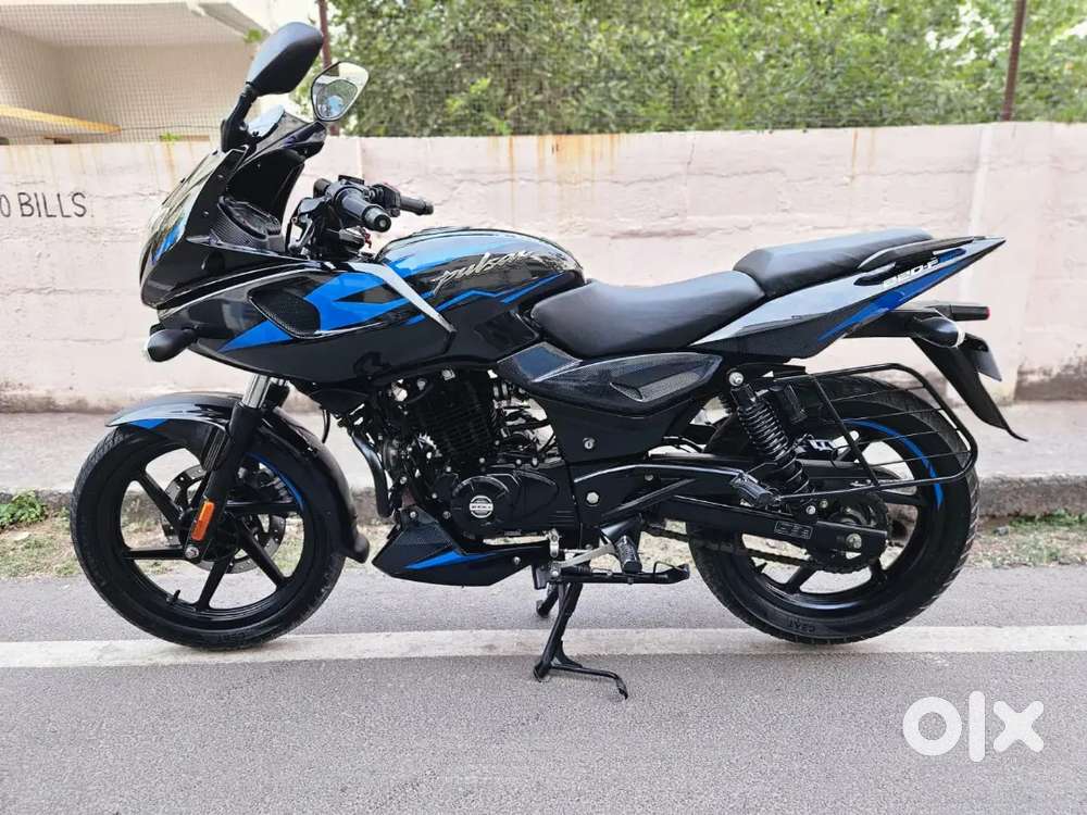 Bajaj Finance Pulsar 220 Price In Emi Emi Calculator Pulsar 220