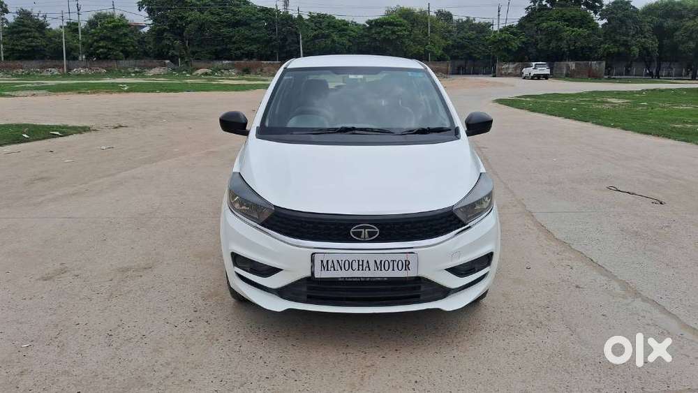 Tata Tigor Xe, 2022, Petrol