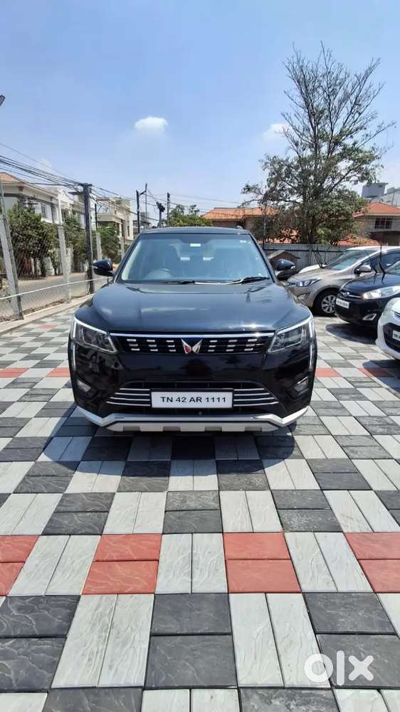 Mahindra Xuv300 2023 W8