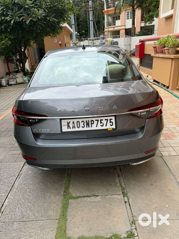 Skoda Superb 2.0 Tsi At L&k Petrol Automatic Dec 22
