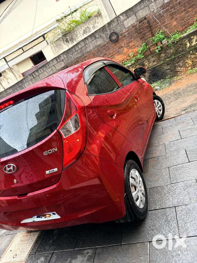 Hyundai Eon 2013 Model Well Maintained