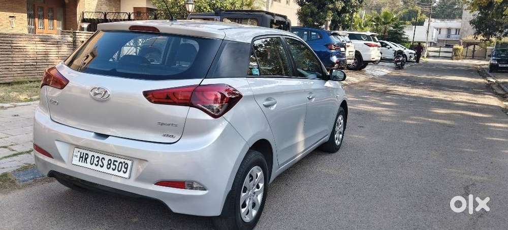 Hyundai Elite I20 Magna Plus, 2015, Petrol