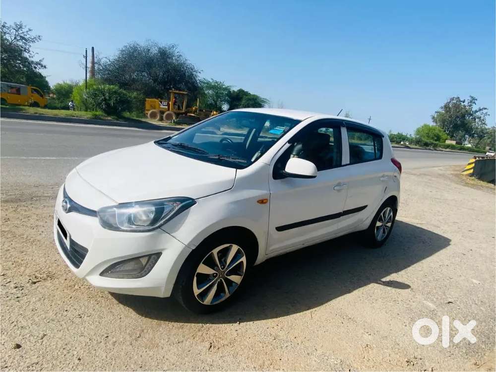 Hyundai I20 2012 Cng & Hybrids 110000 Km Driven