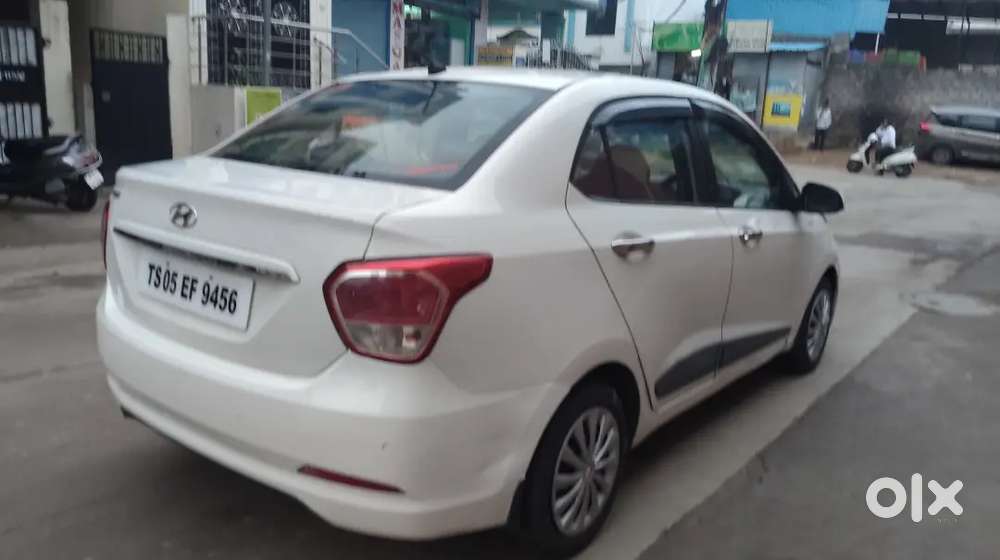 Hyundai Xcent 2015 Petrol