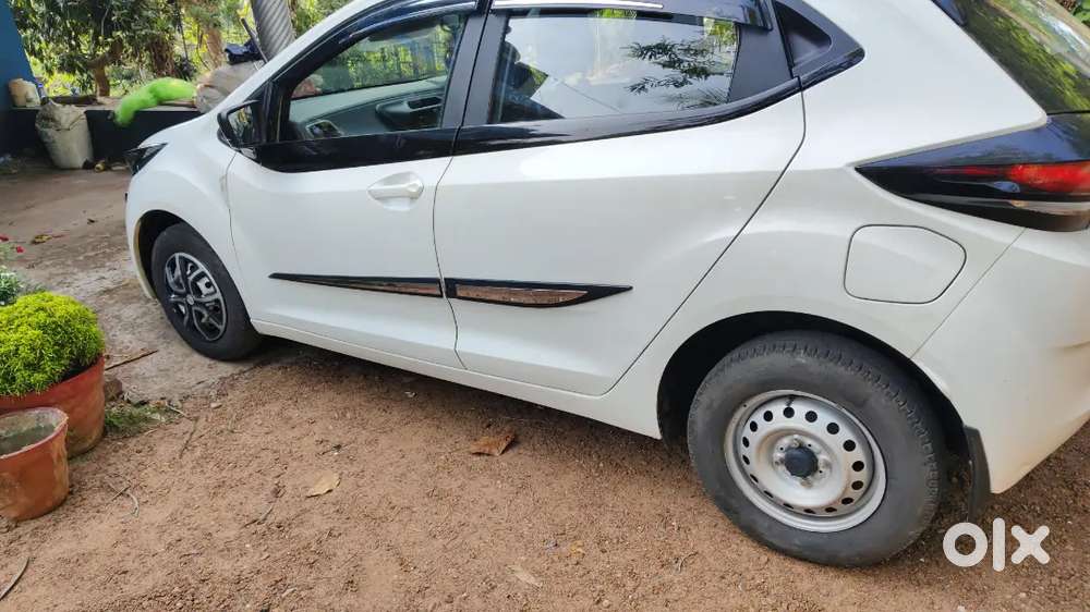 Tata Altroz 1.2 Xe 2019 ഓണർ Amma മോൾ ആണ്.