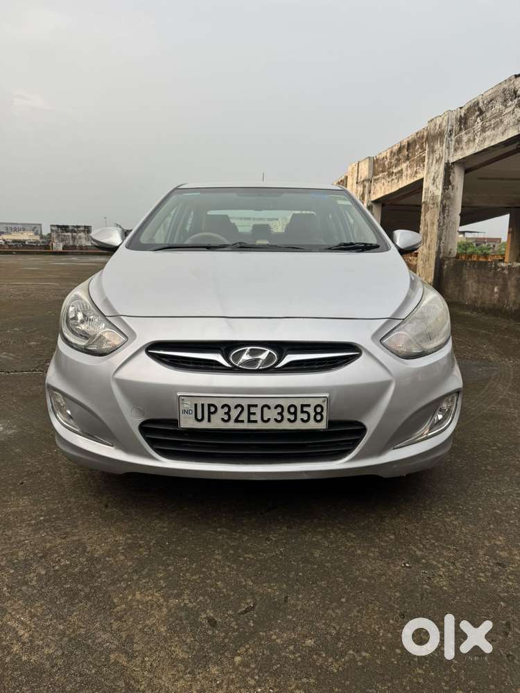 Hyundai Verna Fluidic 1.6 Vtvt Sx, 2013, Petrol