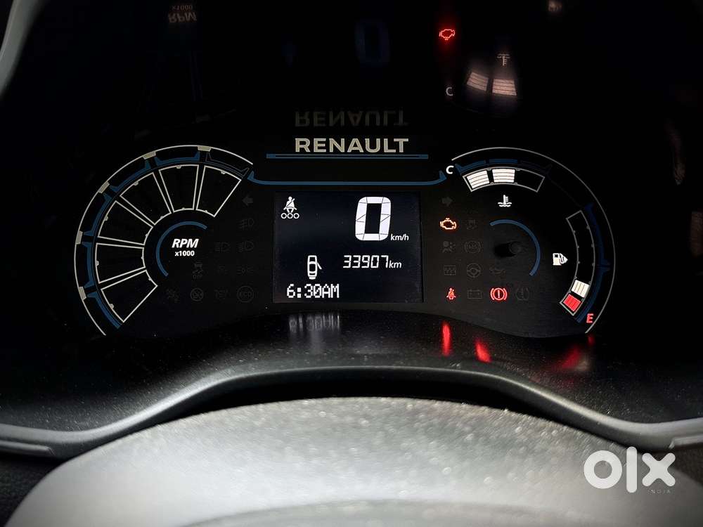 Renault Triber Rxt, 2024, Petrol