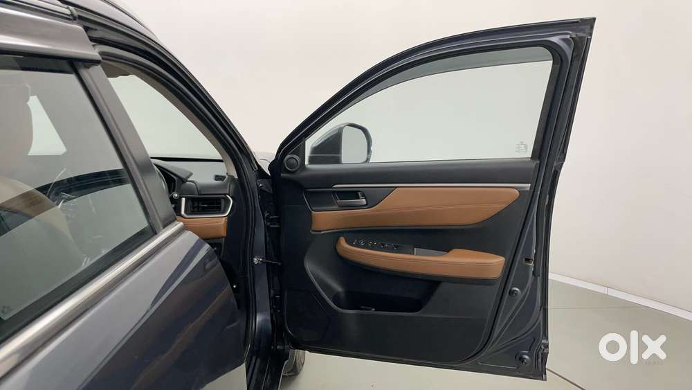 Honda Elevate Zx Mt, 2024, Petrol