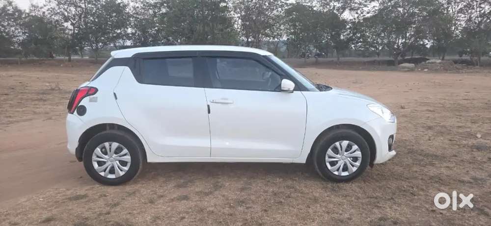 Model 23/12/2023 Swift Vxi Cng+petrol