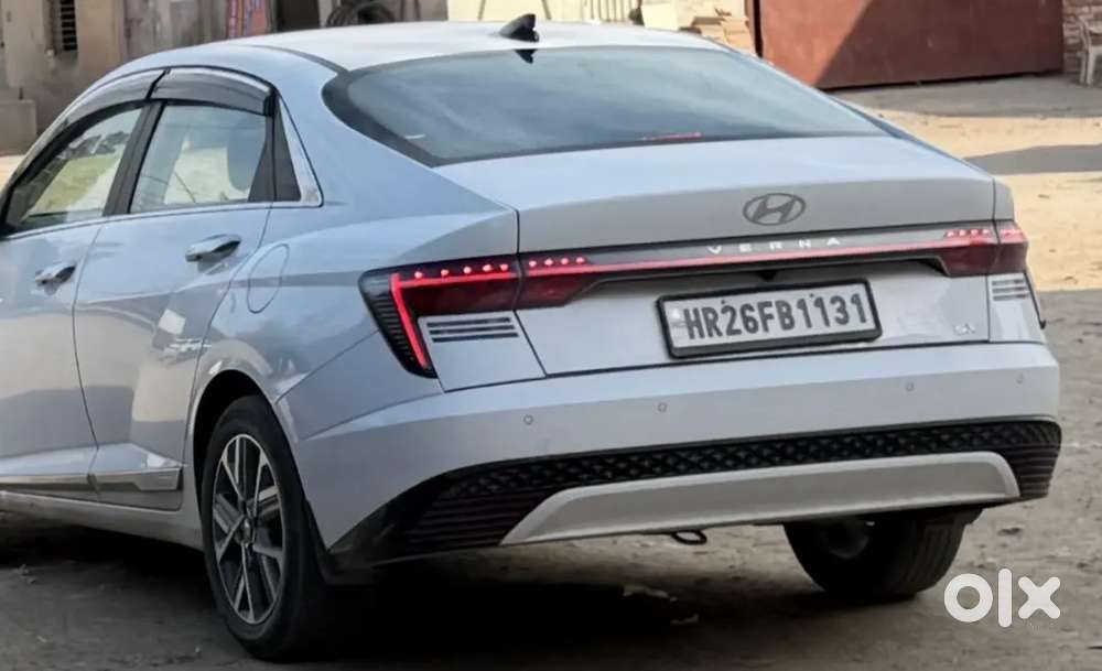 Verna Fully Automatic Petrol 2023 Model With New Tyre And Warranty