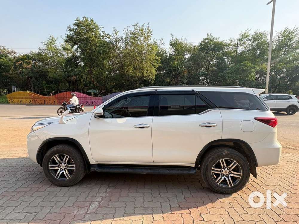 Toyota Fortuner 2020