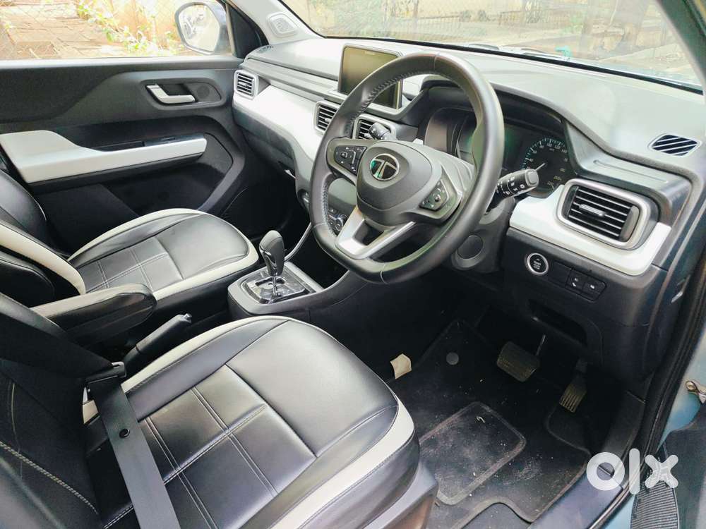 Tata Punch 1.2 Revotron Creative Amt Dual Tone, 2024, Petrol