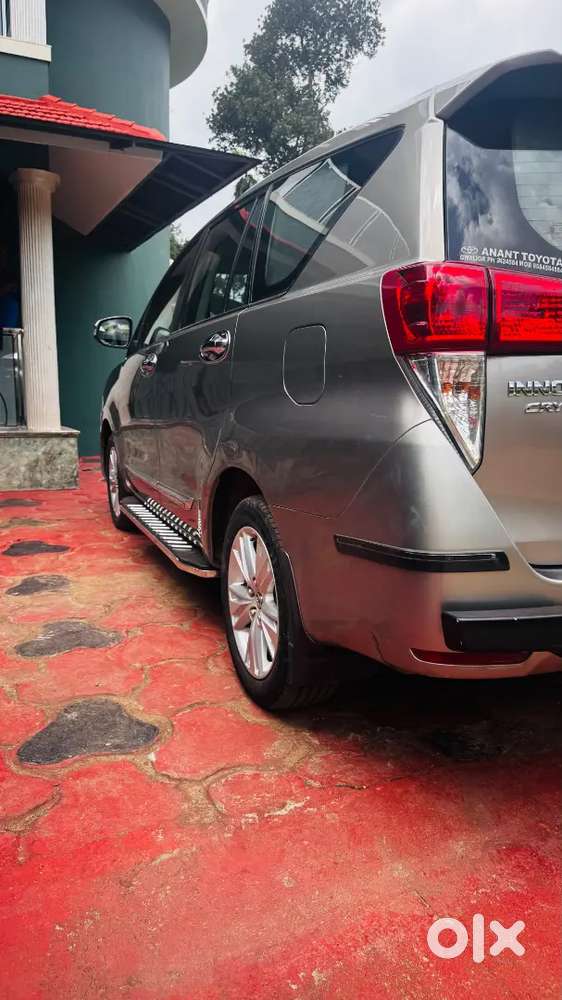 Toyota Innova Crysta 2016 Diesel Automatic