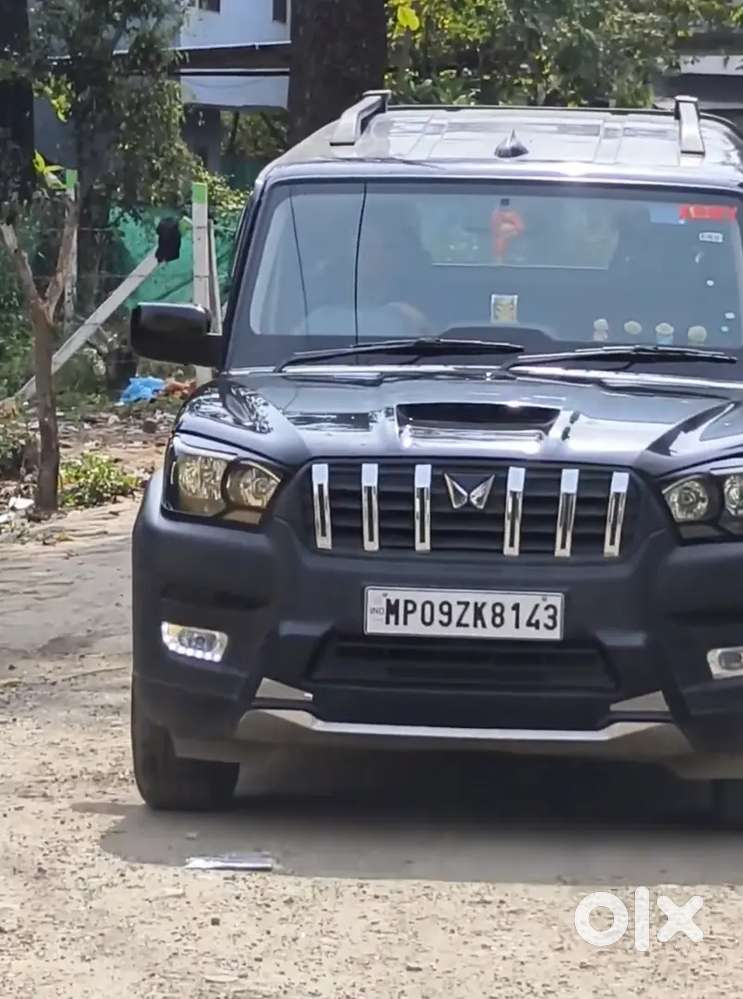 Mahindra Scorpio Classic 2023 Diesel 110000 Km Driven