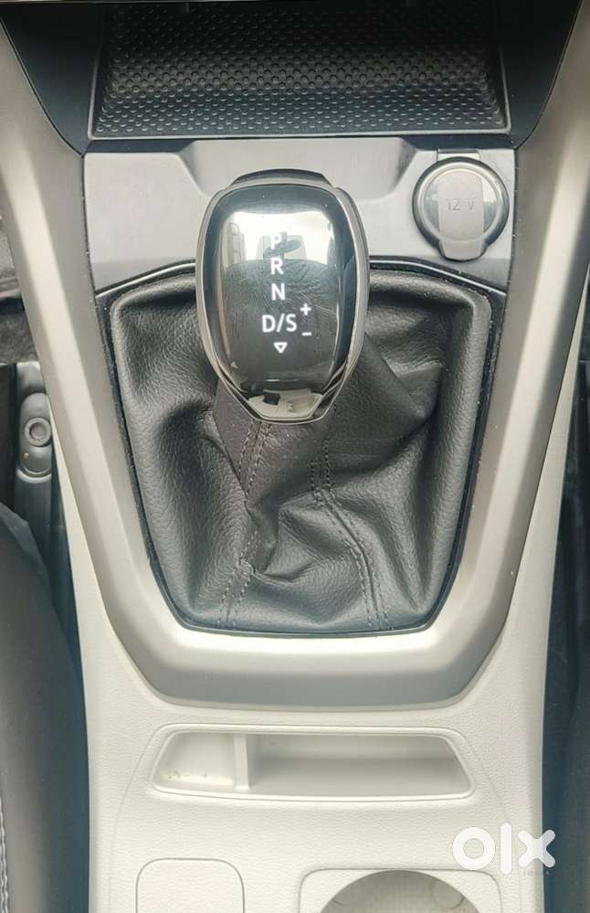 Volkswagen Taigun 1.0 Tsi Highline At, 2024, Petrol
