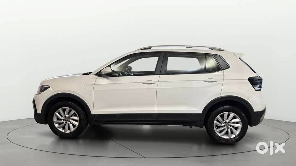 Volkswagen Taigun 1.0 Tsi Highline At, 2022, Petrol