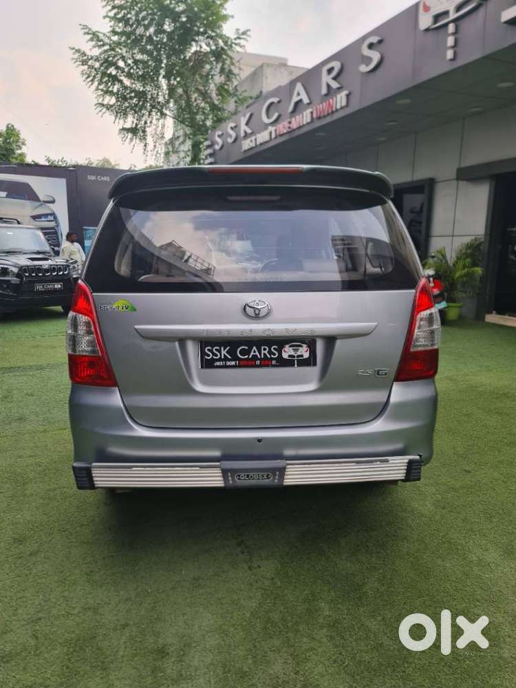 Toyota Innova 2.5 G (diesel) 7 Seater Bs Iv, 2016, Diesel