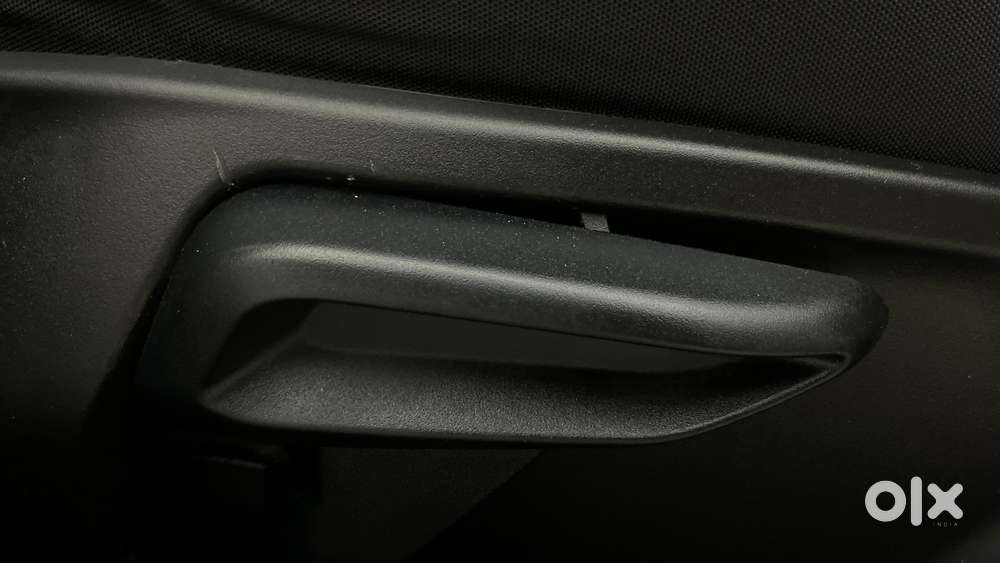 Tata Tiago Xza Plus, 2022, Petrol