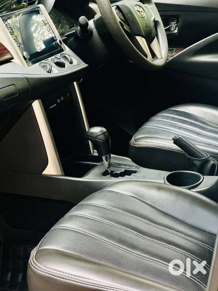 Toyota Innova Crysta 2.4 Gx Limited Edition 7 Str, 2021, Diesel