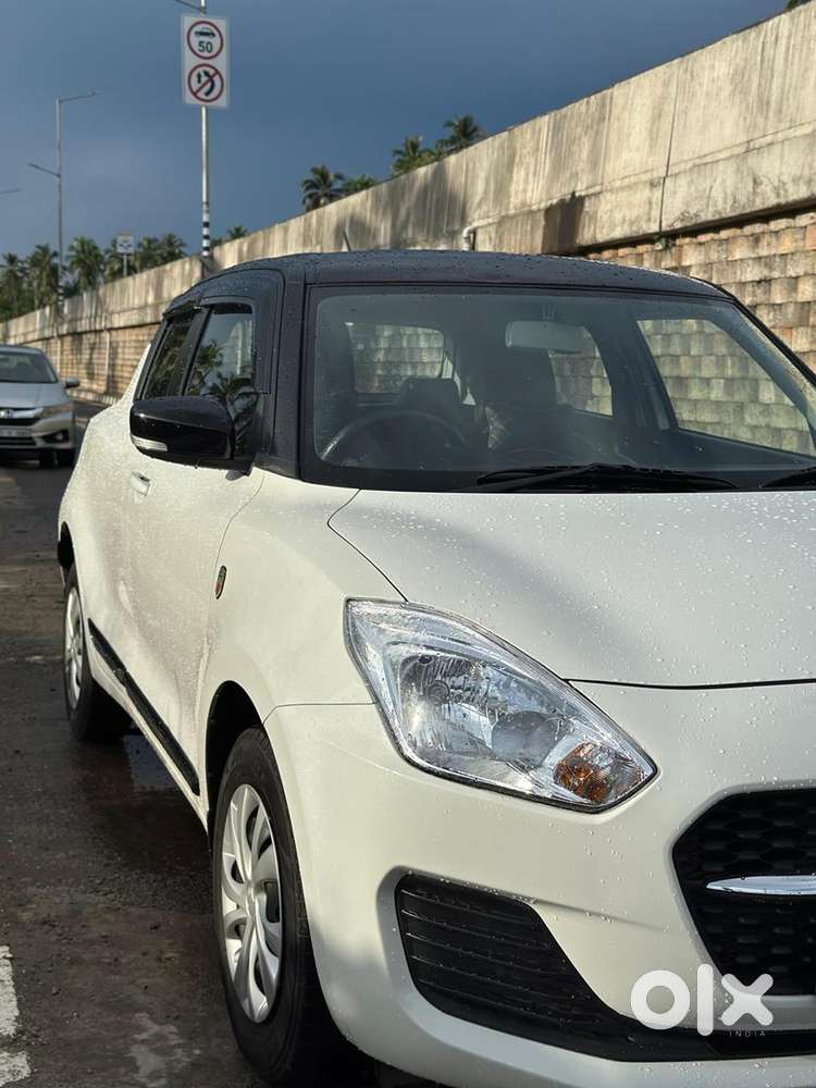 Maruti Suzuki Swift 2023 Year Vxi Petrol Automatic