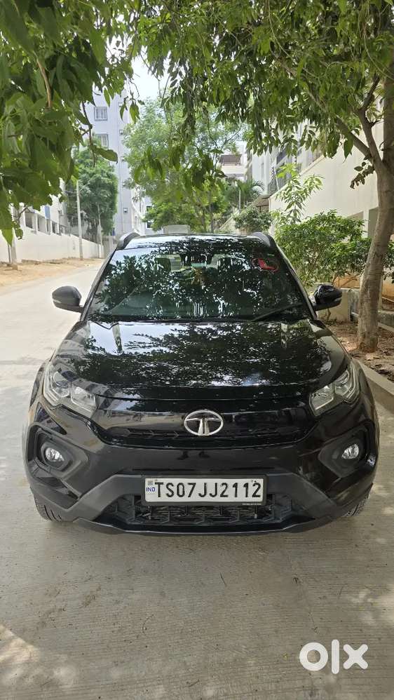 Tata Nexon 2022 Petrol Automatic Dark (as Good As New)