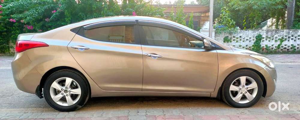 Hyundai Elantra 1.6 Sx Option At, 2013, Diesel