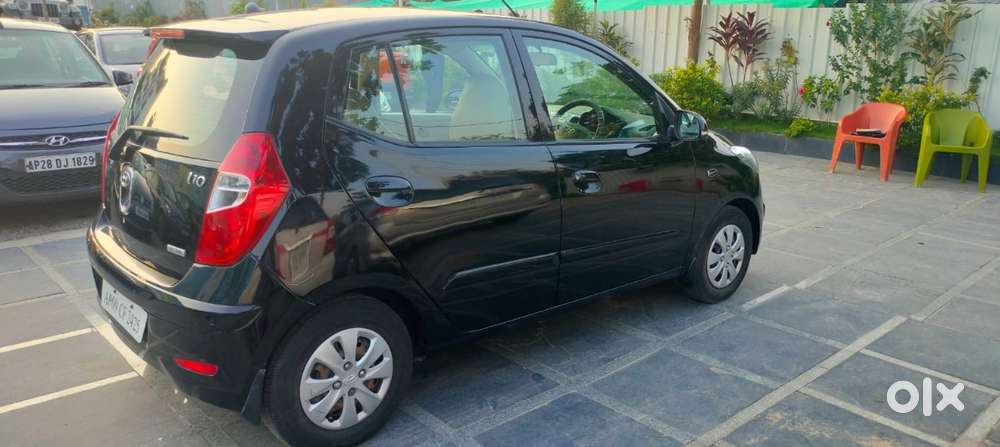 Hyundai I10 Asta Sunroof At, 2011, Petrol