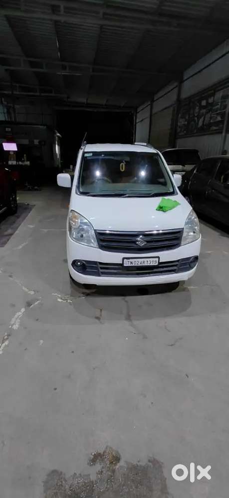 Maruti Suzuki Wagon 2011 Lx Petrol 82000 Km