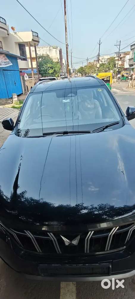 Mahindra Xuv700 2022 Diesel 100000 Km Driven