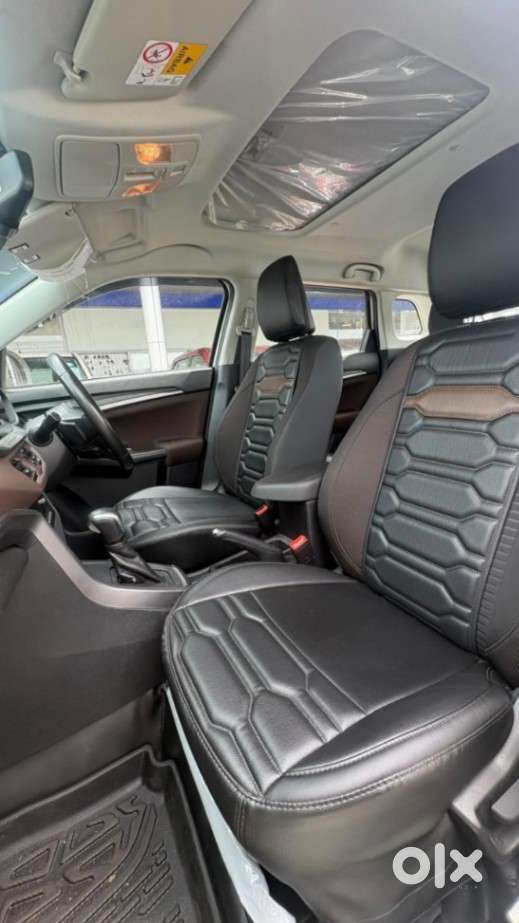 Maruti Suzuki Brezza 1.5 Zxi Smart Hybrid, 2023, Petrol