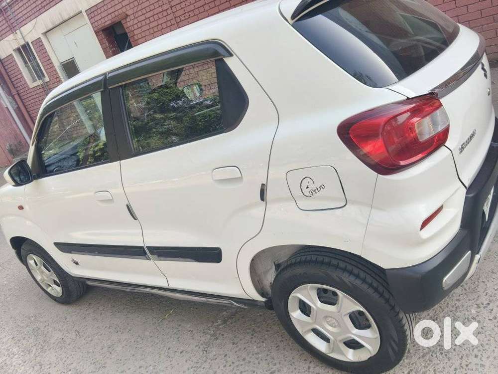 Maruti Suzuki S-presso Vxi At, 2020, Petrol